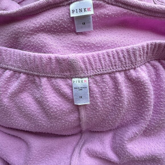 Pink K Button-Up Pajama Soft Textured 100% Polyester Lounge Wear 1X 2-Piece Set - Picture 4 of 8
